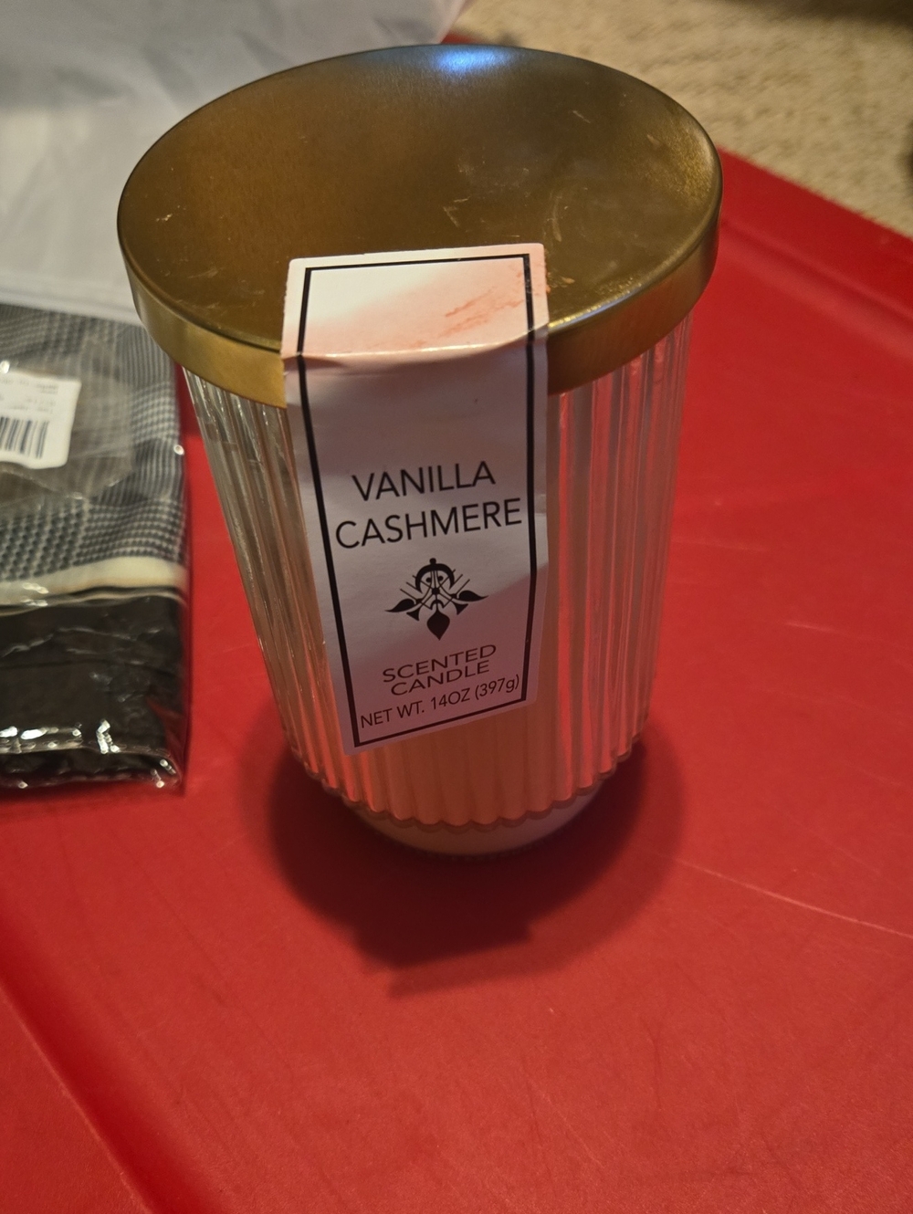Vanilla Cashmere Scented Candle - 819